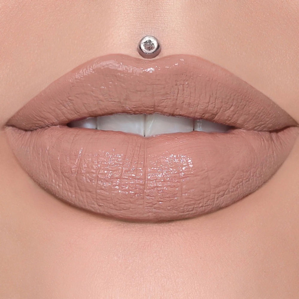 Jeffrey Star Supreme Lipgloss- Blow my Candles